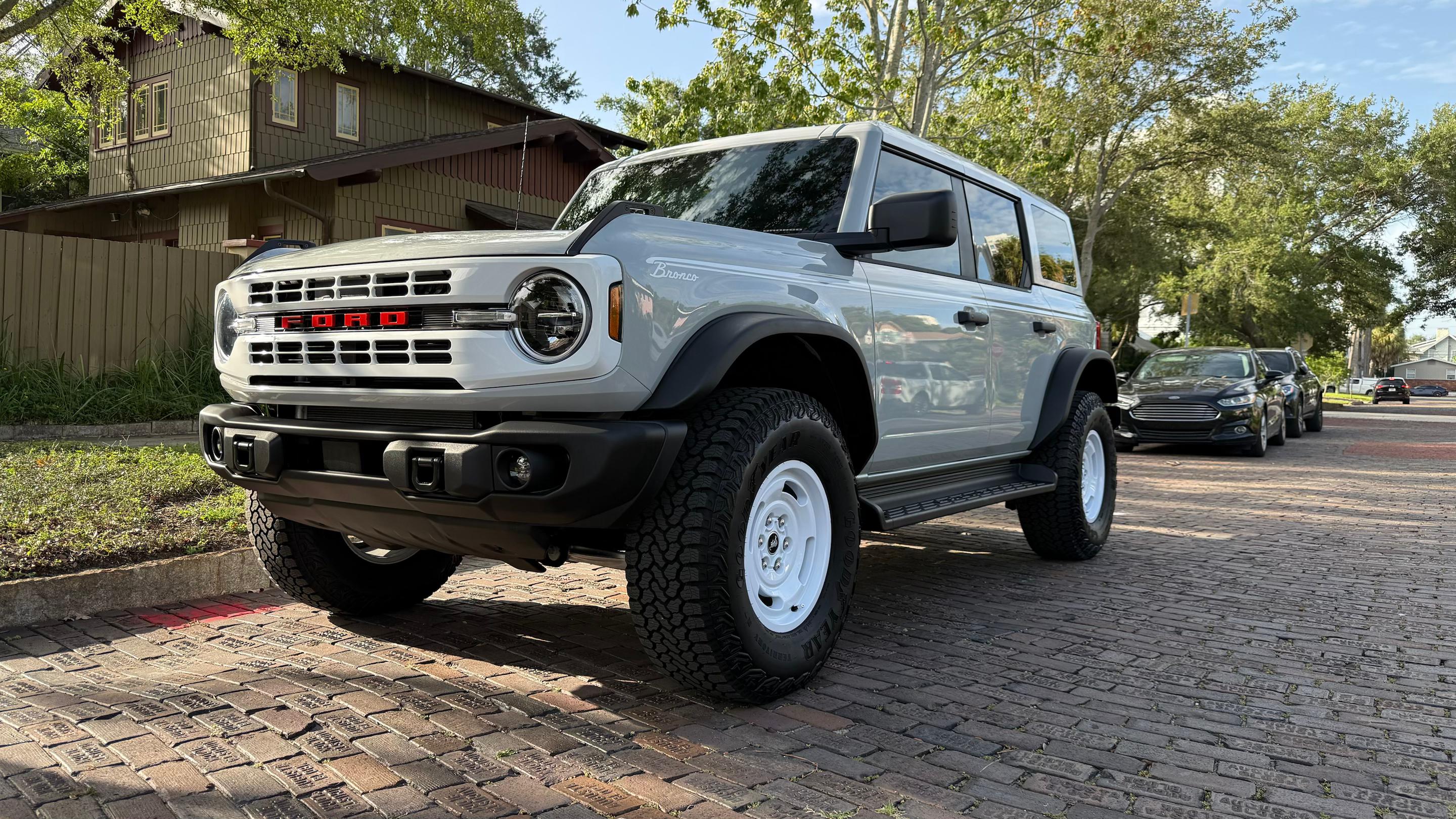 Ford Bronco 2026 in St. Petersburg, FL