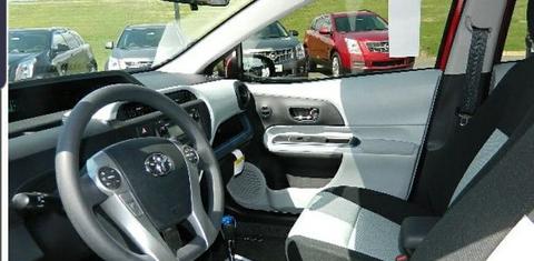 Toyota Prius c 2012