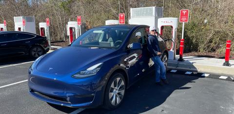 Tesla Model Y 2022