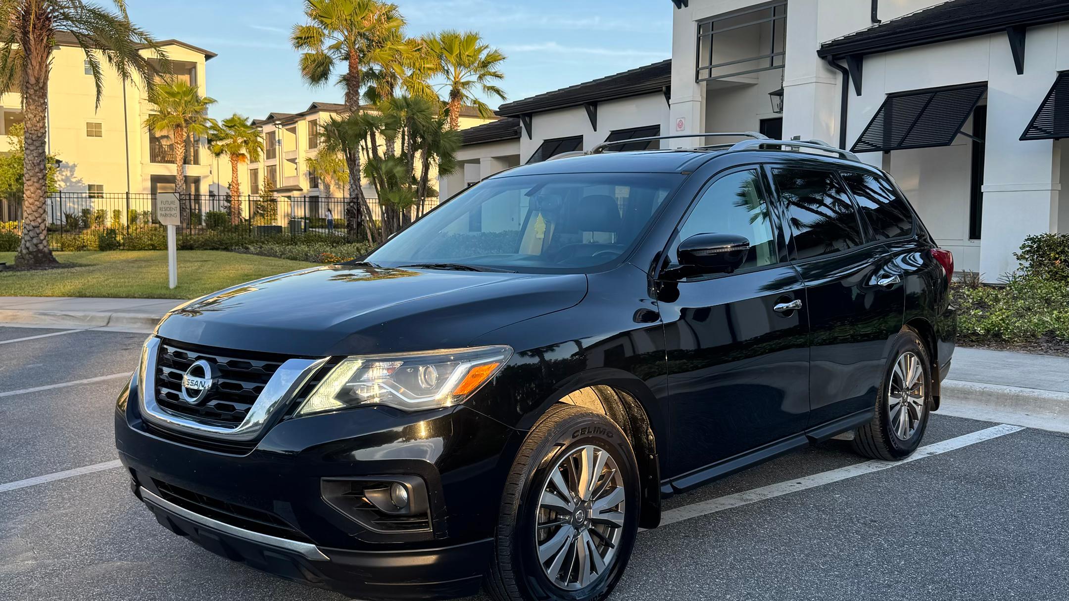 Nissan Pathfinder 2017 in 