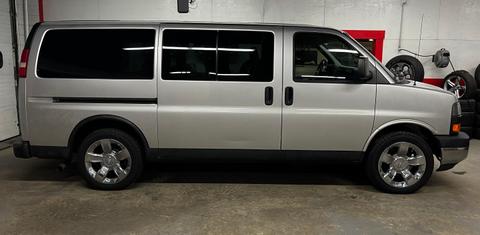 GMC Savana 2012