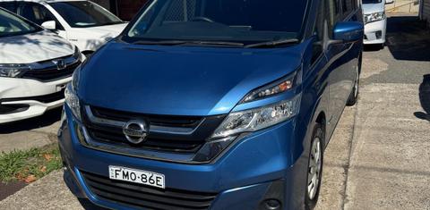 Nissan Serena 2017