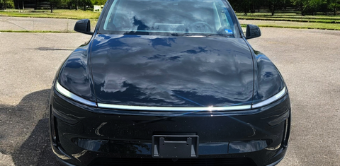 Tesla Model Y 2026