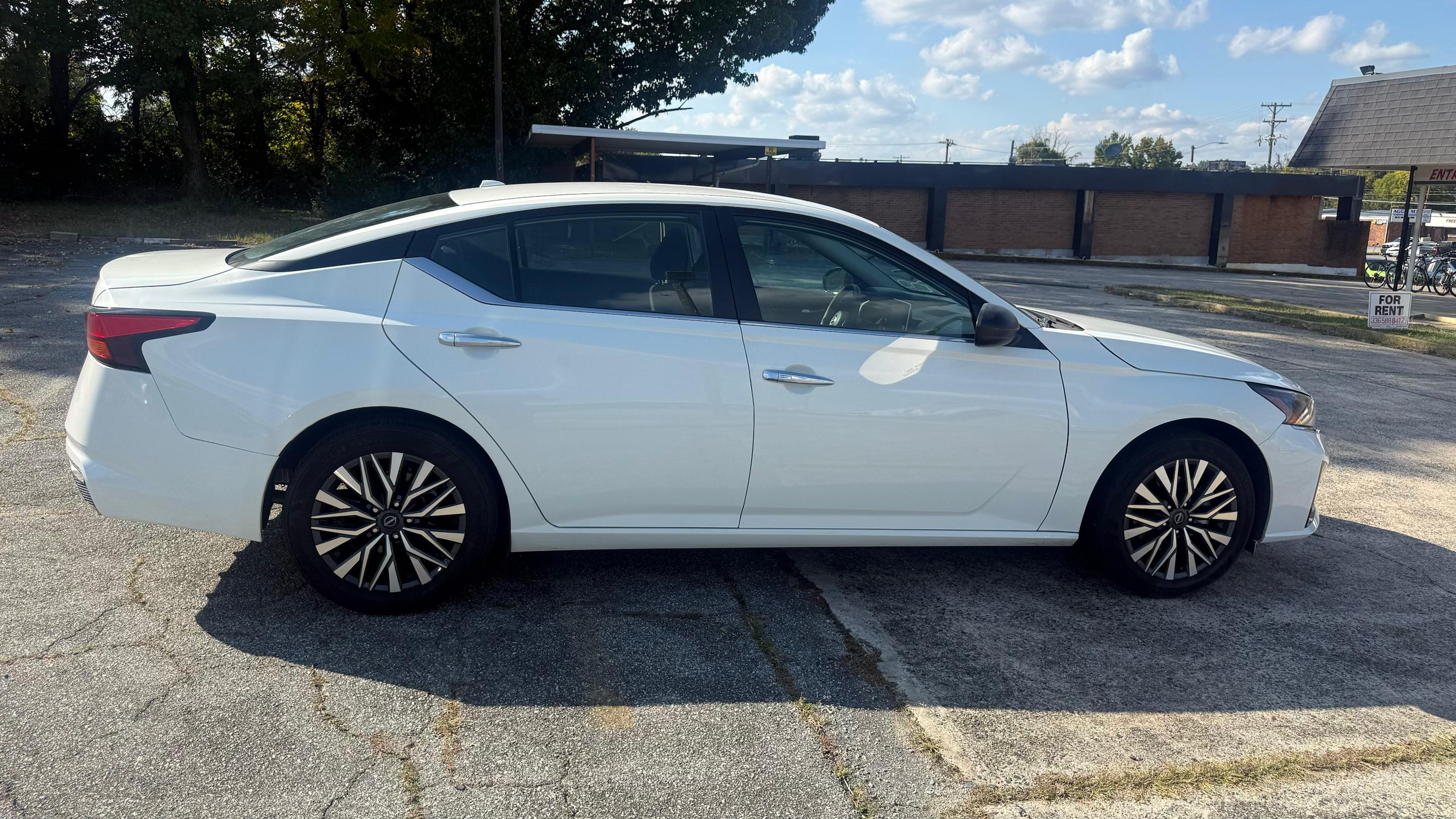 Nissan Altima 2025 in Greensboro, NC