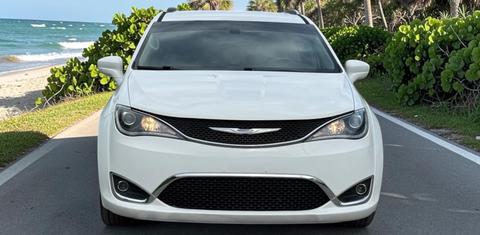 Chrysler Pacifica 2018