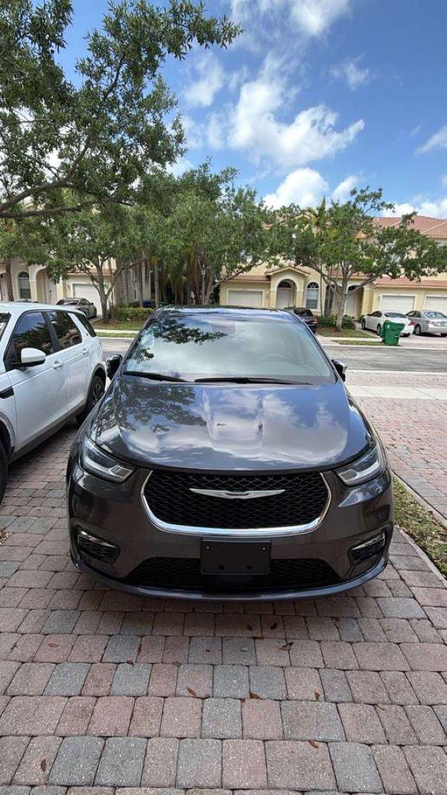 Chrysler Pacifica 2023 in 