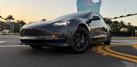 Tesla Model 3 2023