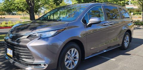 Toyota Sienna 2023
