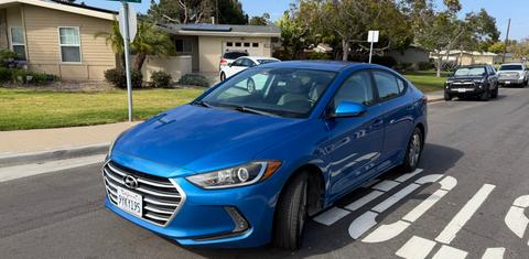 Hyundai Elantra 2017
