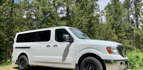 Nissan NV 2017
