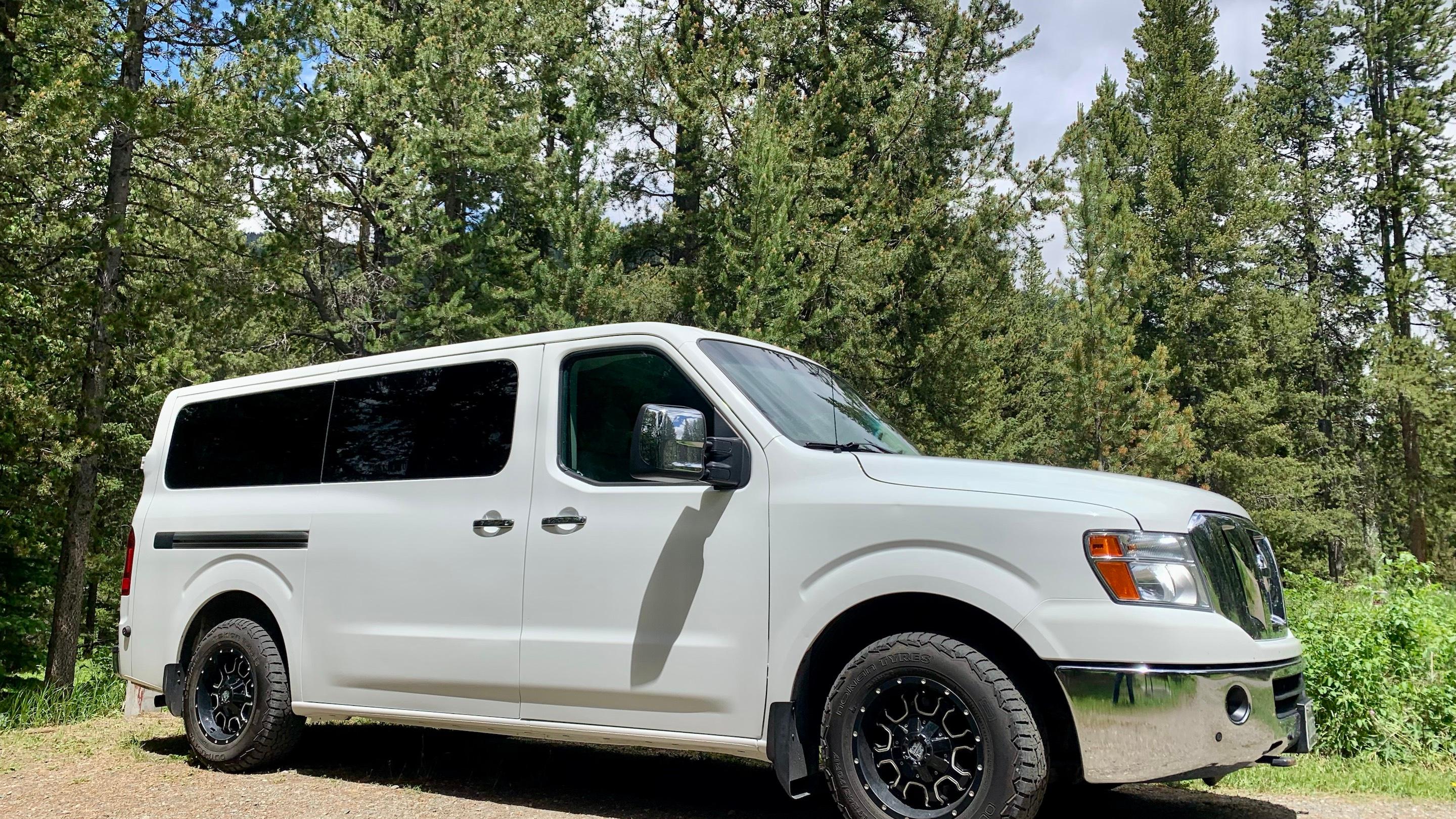 Nissan NV 2017 in Belgrade, MT