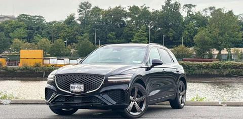 Genesis GV70 2024