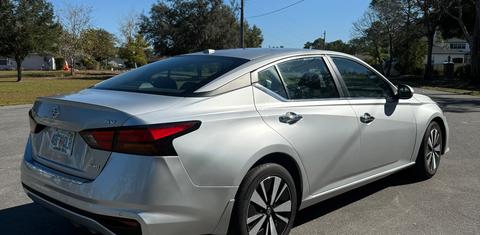 Nissan Altima 2022