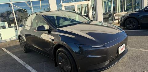 Tesla Model Y 2026