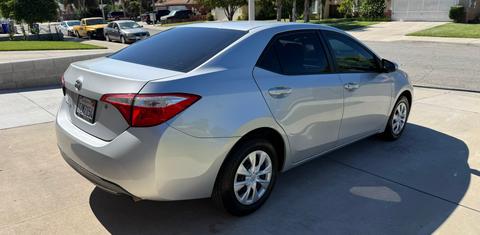 Toyota Corolla 2015