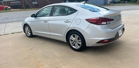 Hyundai Elantra 2019