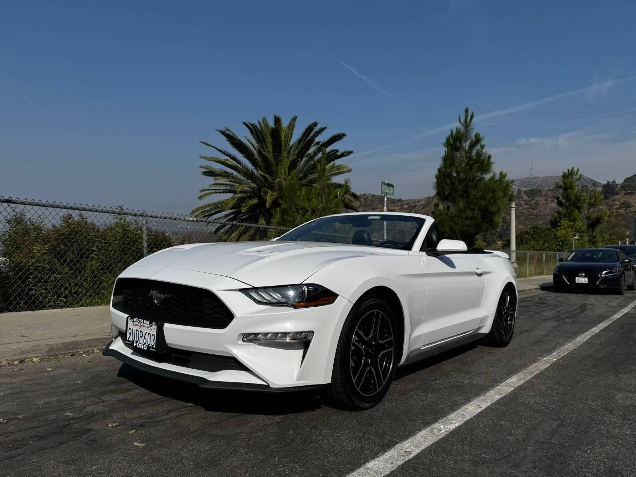 Ford Mustang 2022 in Lennox, CA