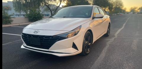 Hyundai Elantra 2023