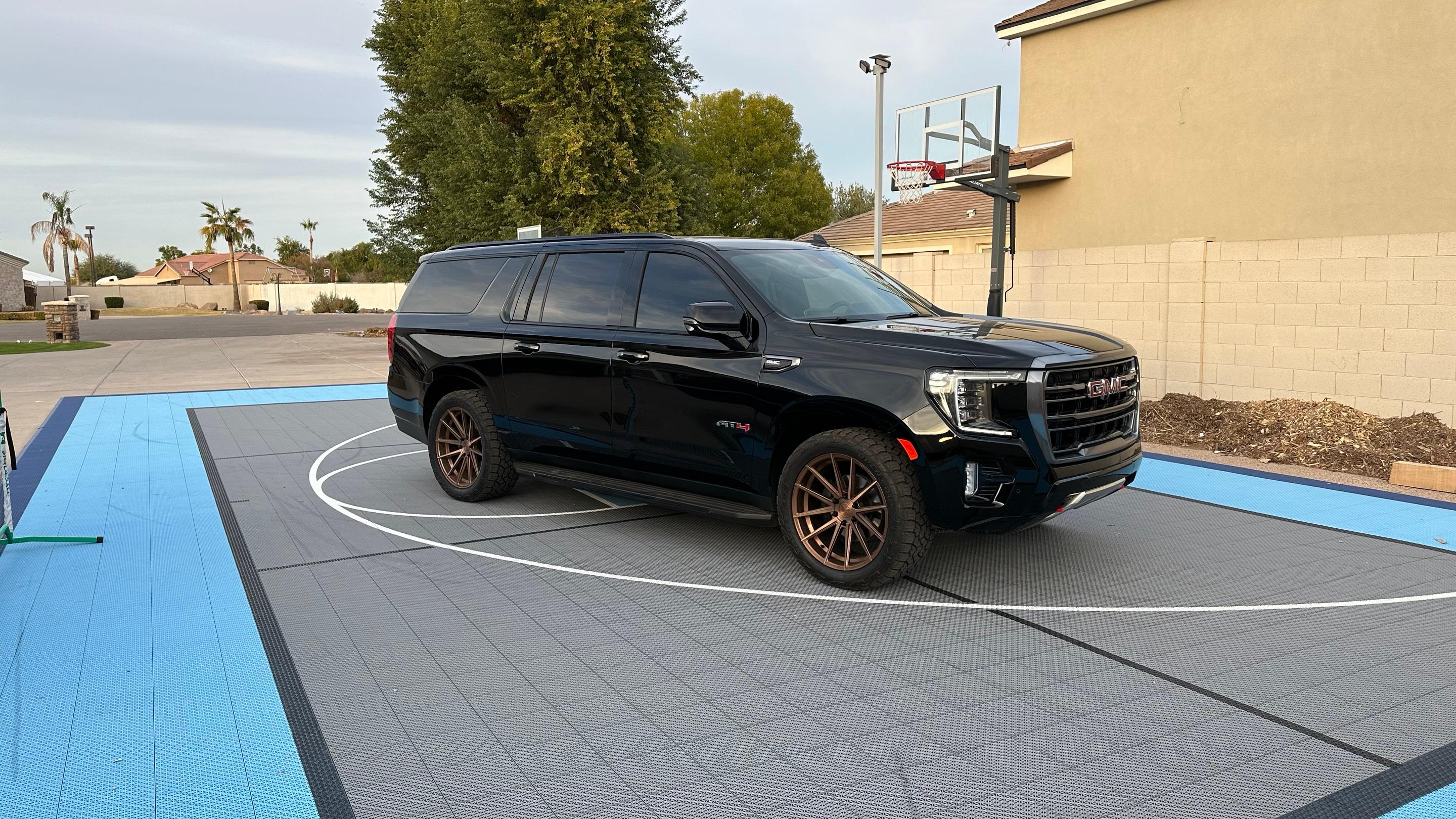 GMC Yukon XL 2023 in Phoenix, AZ