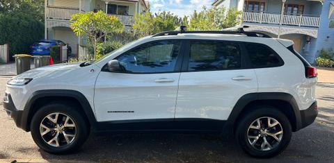 Jeep CHEROKEE 2015