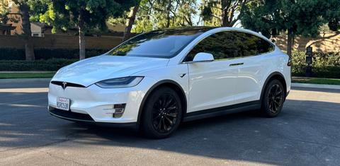 Tesla Model X 2020