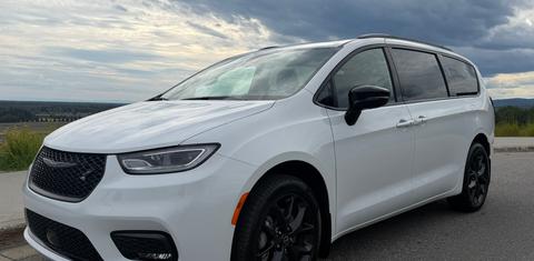 Chrysler Pacifica 2026