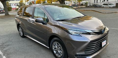 Toyota Sienna 2023