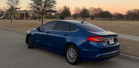 Ford Fusion Hybrid 2017