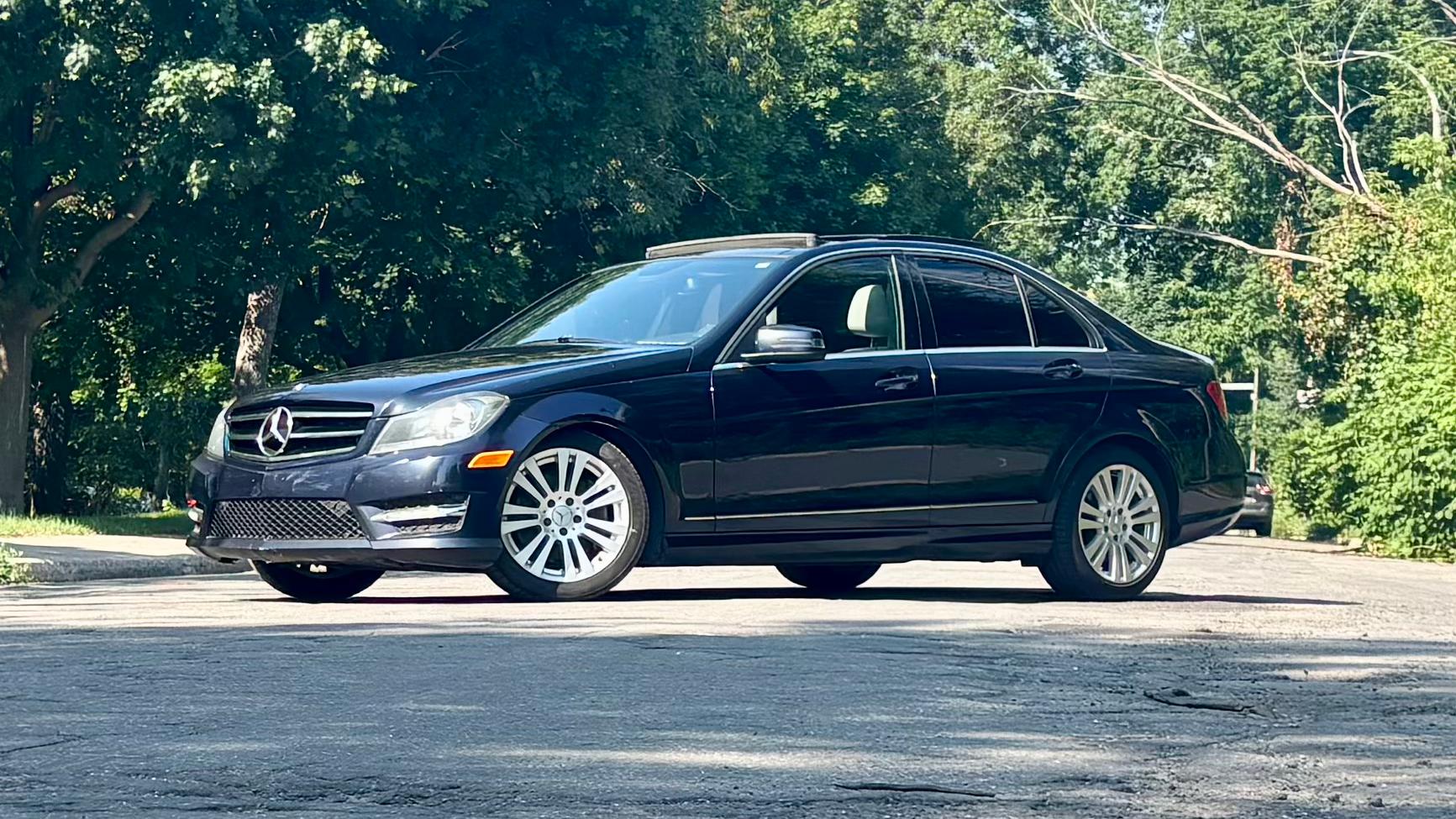 Mercedes-Benz C-Class 2014 in Montréal, QC