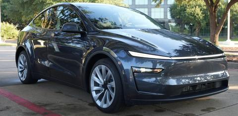 Tesla Model Y 2026