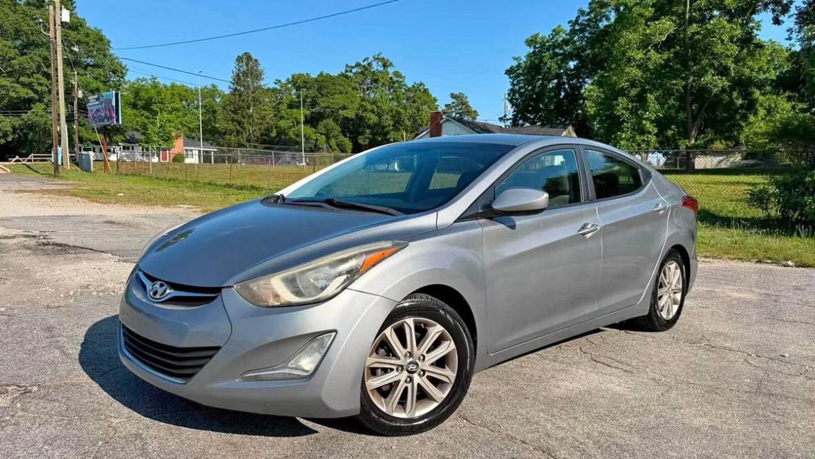 Hyundai Elantra 2015 in 