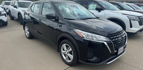 Nissan Kicks Play 2025