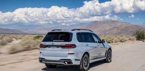 BMW X7 2023