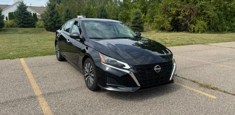 Nissan Altima 2024