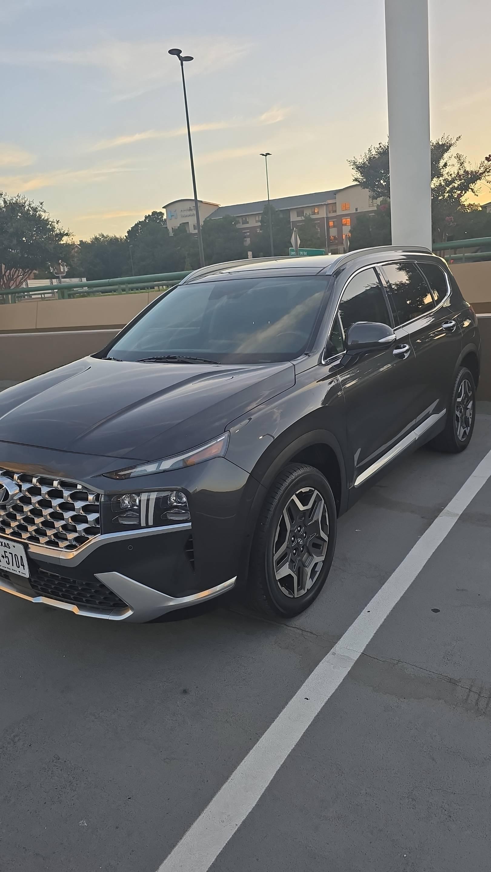 Hyundai Santa Fe 2021 in Duncanville, TX