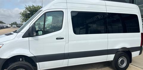 Mercedes-Benz Sprinter 2025