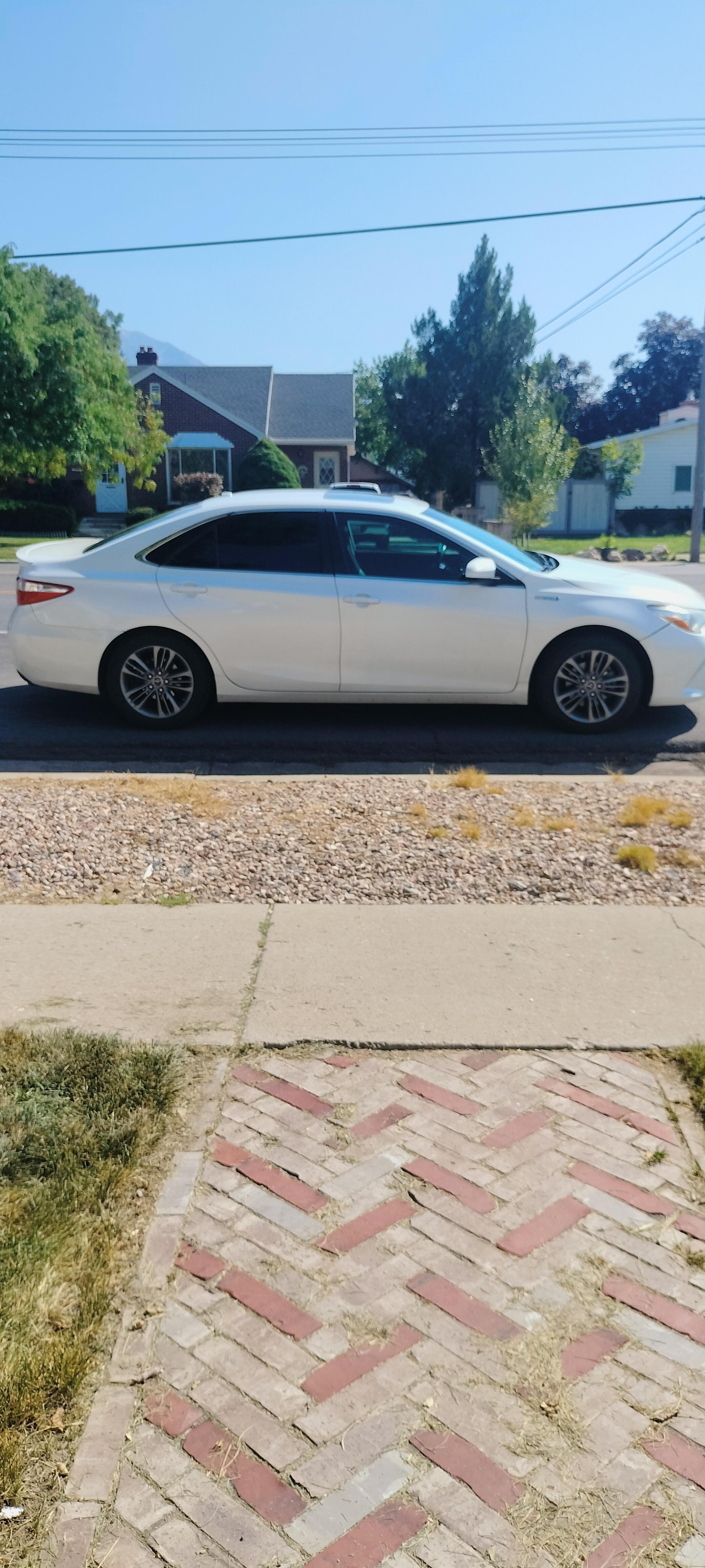 Toyota Camry Hybrid 2016 in Spanish Fork, UT