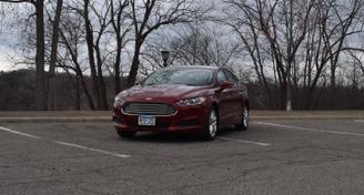 Ford Fusion 2015 — Car rental alternative in Saint Paul, MN