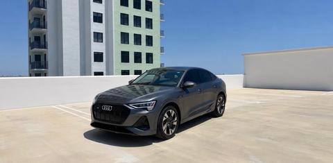 Audi e-tron 2021