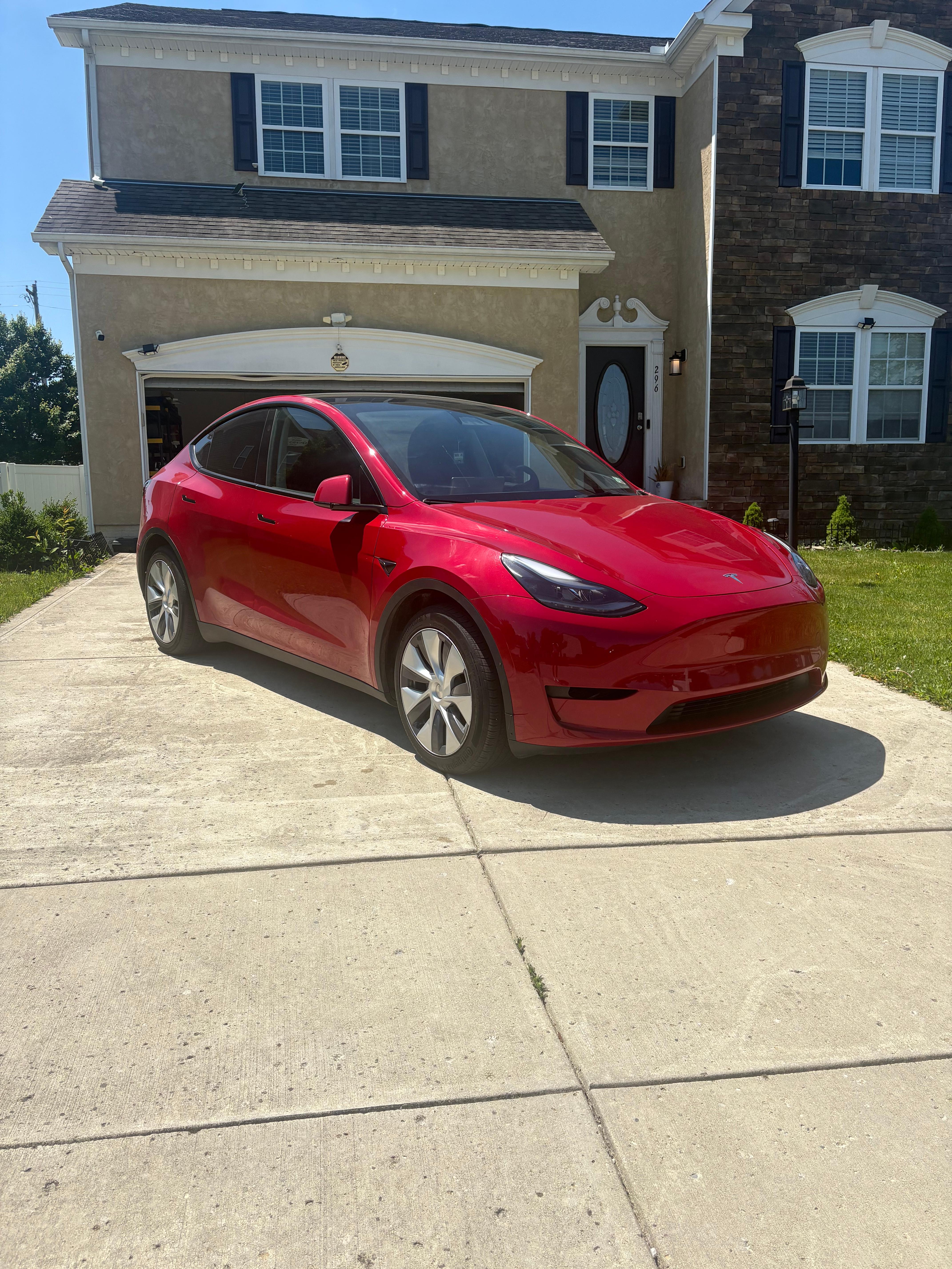 Tesla Model Y 2023 in 