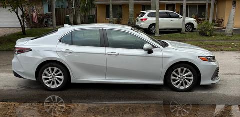 Toyota Camry 2023