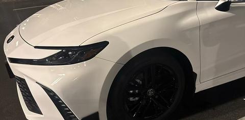 Toyota Camry Hybrid 2025