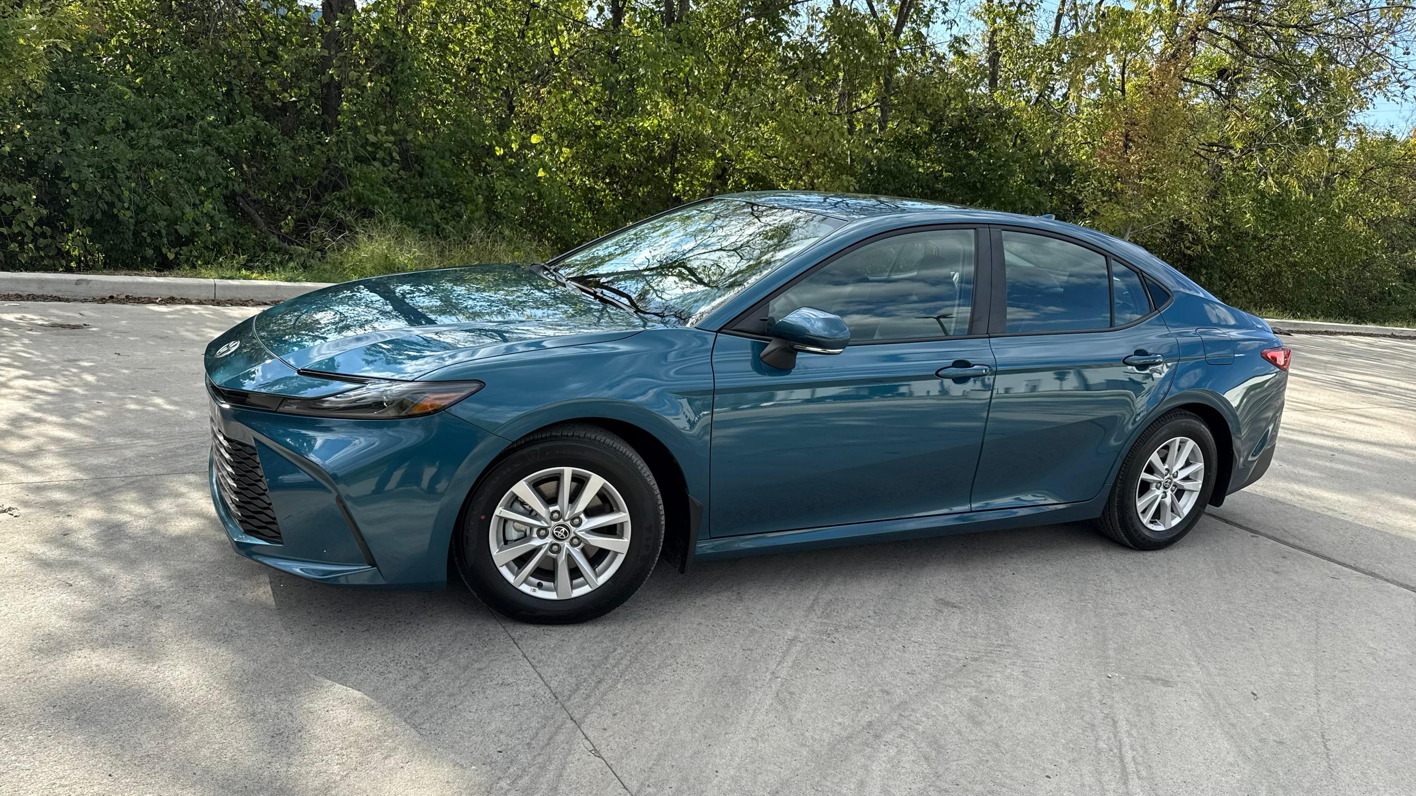 Toyota Camry Hybrid 2025 in 