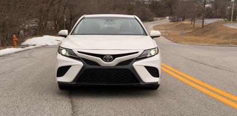 Toyota Camry 2018