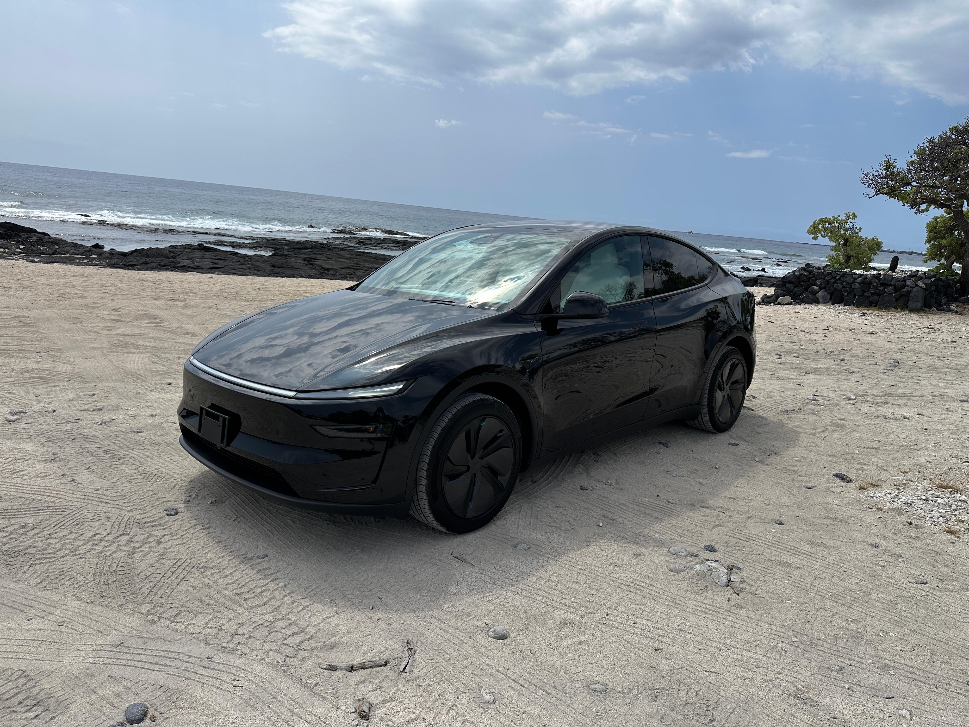 Tesla Model Y 2026 in Kailua-Kona, HI