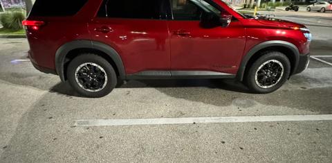 Nissan Pathfinder 2023