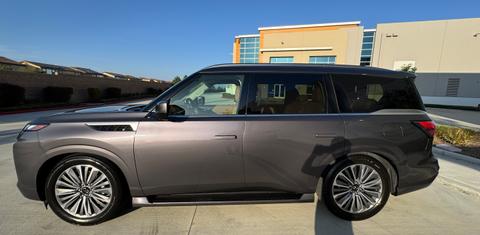 INFINITI QX80 2025