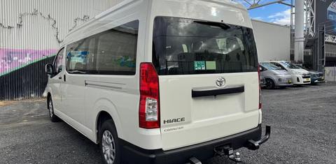 Toyota HIACE 2022