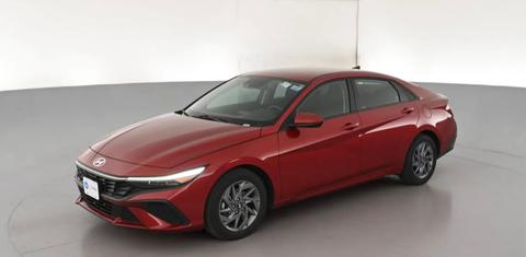 Hyundai Elantra 2024
