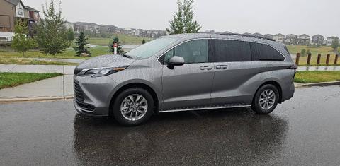 Toyota Sienna 2026